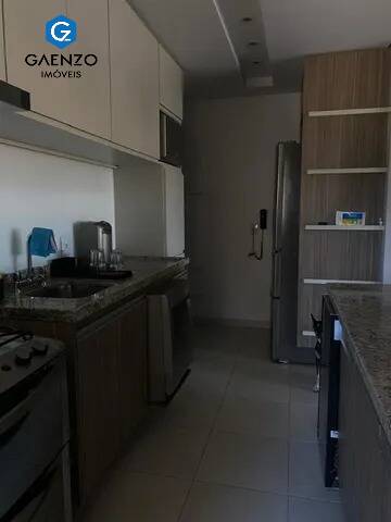 Apartamento à venda com 3 quartos, 107m² - Foto 6