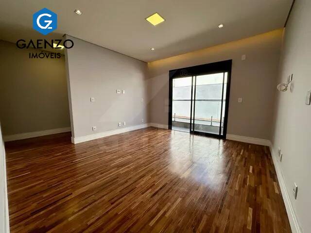 Casa de Condomínio à venda com 5 quartos, 420m² - Foto 9