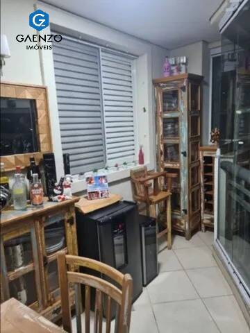 Apartamento à venda com 3 quartos, 122m² - Foto 12