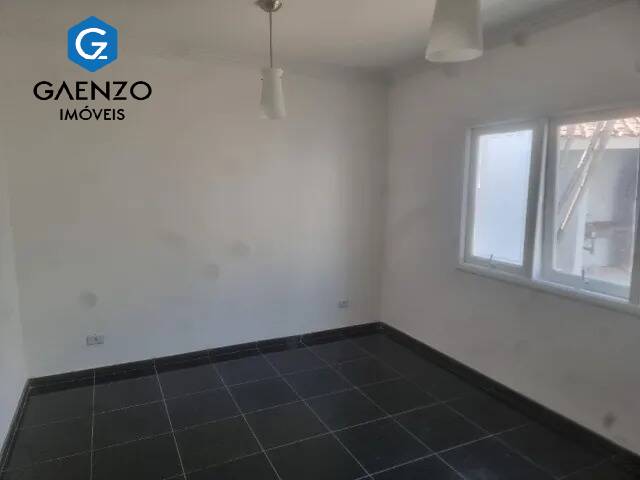 Casa de Condomínio para alugar com 4 quartos, 360m² - Foto 10