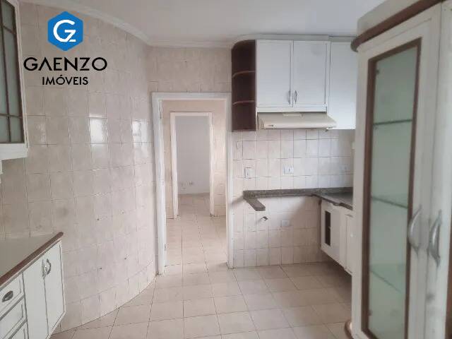 Casa de Condomínio para alugar com 4 quartos, 360m² - Foto 11