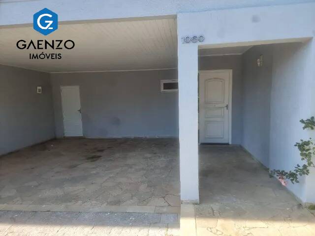 Casa de Condomínio para alugar com 4 quartos, 360m² - Foto 15