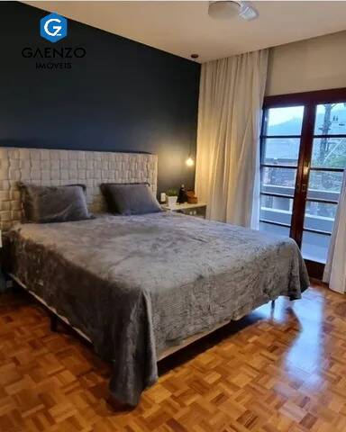 Casa de Condomínio à venda com 3 quartos, 420m² - Foto 3