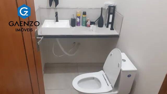 Casa de Condomínio à venda com 4 quartos, 280m² - Foto 3