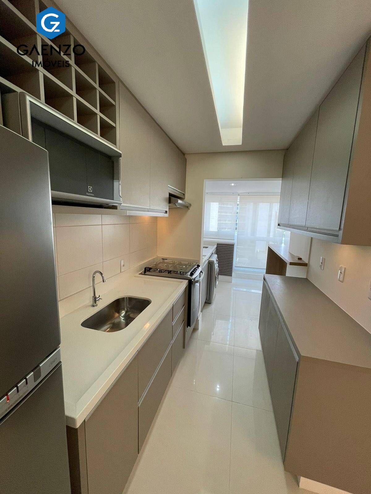 Apartamento para alugar com 1 quarto, 69m² - Foto 11