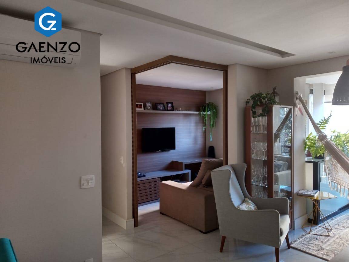 Apartamento à venda com 2 quartos, 81m² - Foto 15