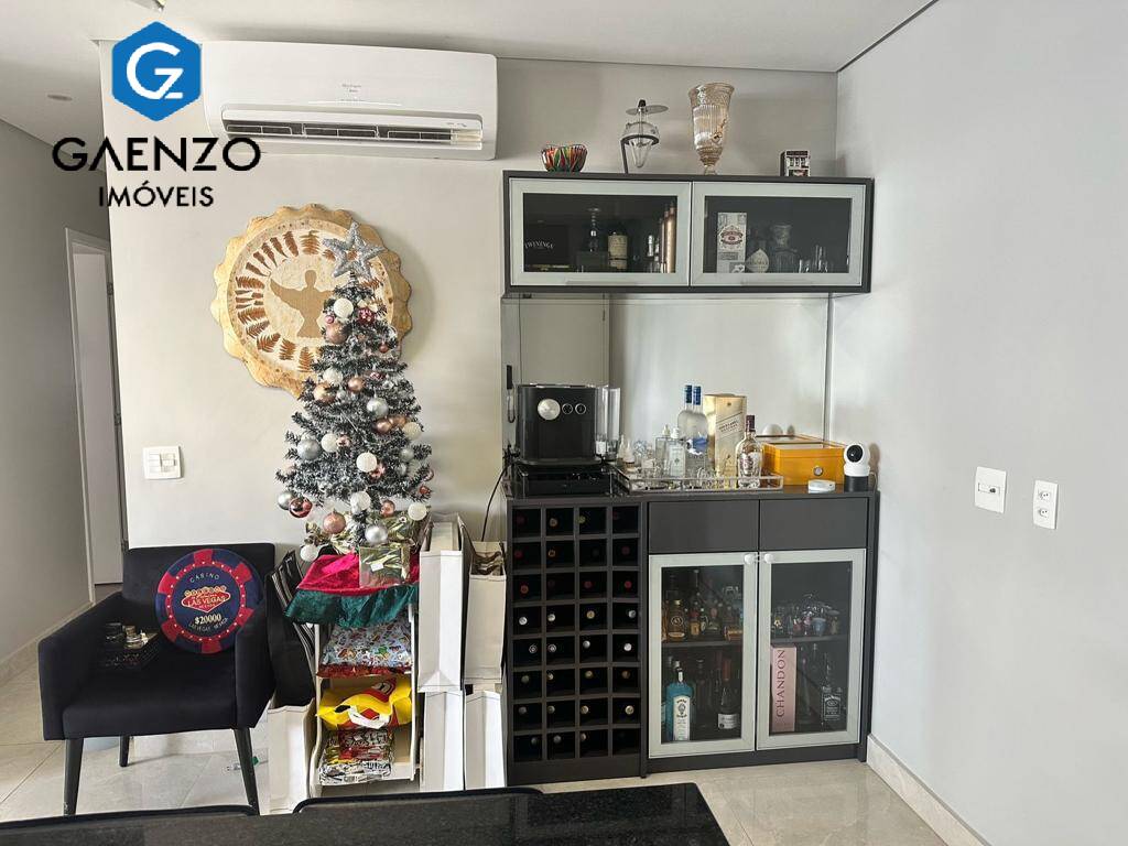 Apartamento à venda com 2 quartos, 81m² - Foto 26