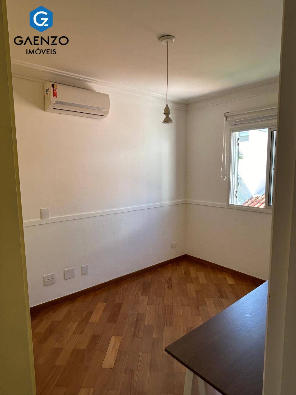 Casa de Condomínio para alugar com 3 quartos, 170m² - Foto 4