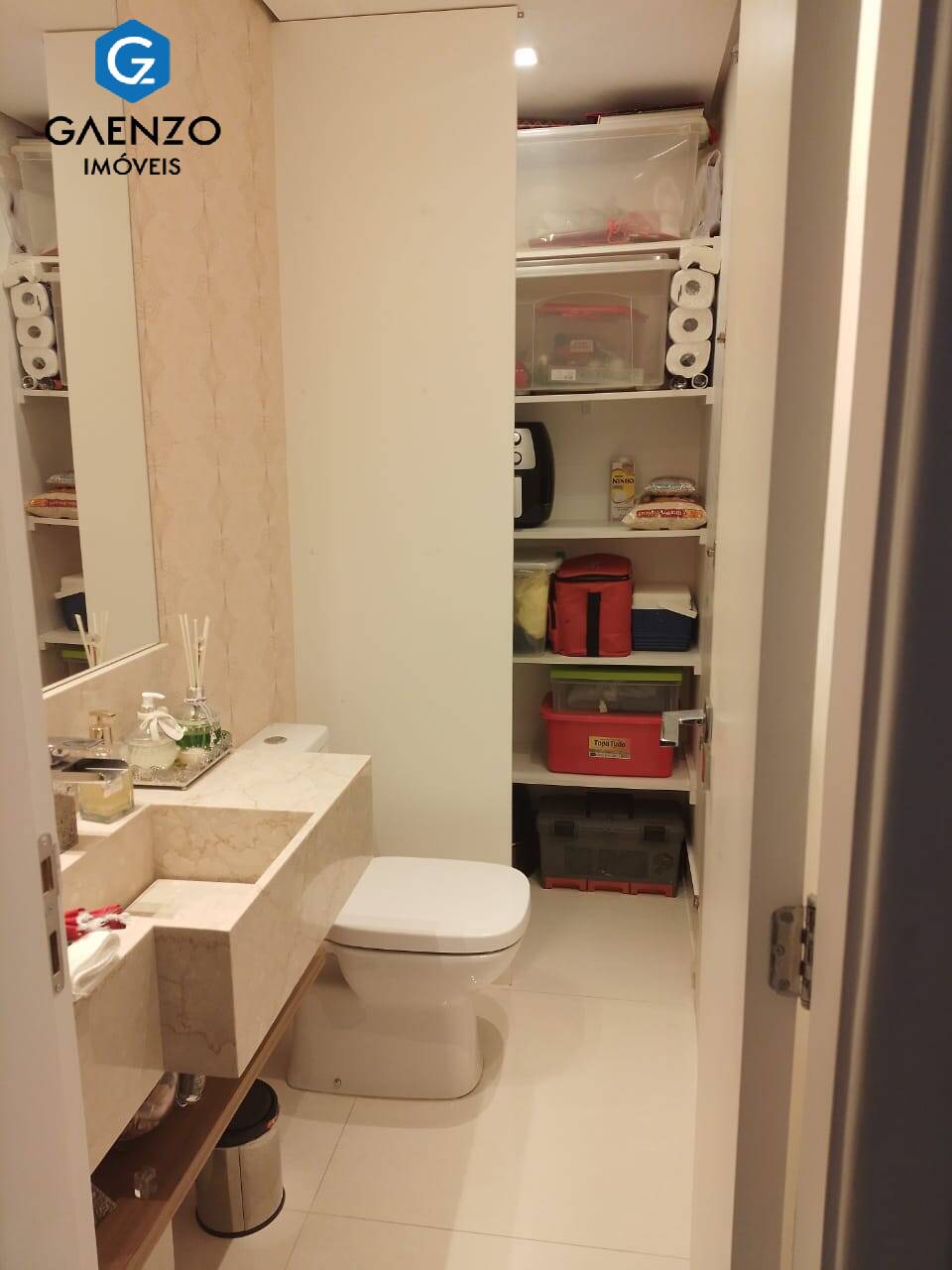 Apartamento à venda com 2 quartos, 90m² - Foto 2