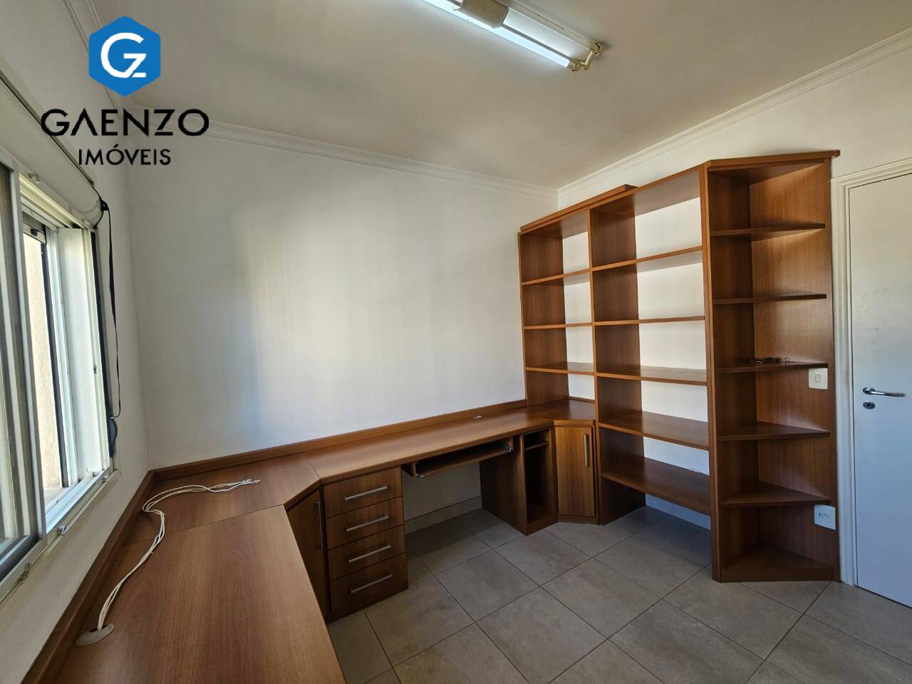 Apartamento para alugar com 2 quartos, 139m² - Foto 8