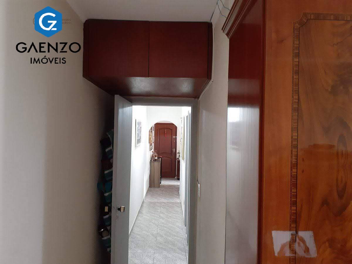 Apartamento à venda com 2 quartos, 69m² - Foto 9