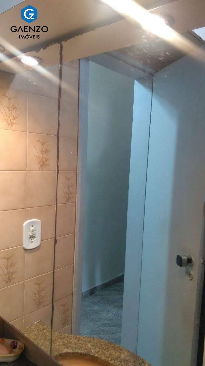 Apartamento à venda com 2 quartos, 69m² - Foto 25