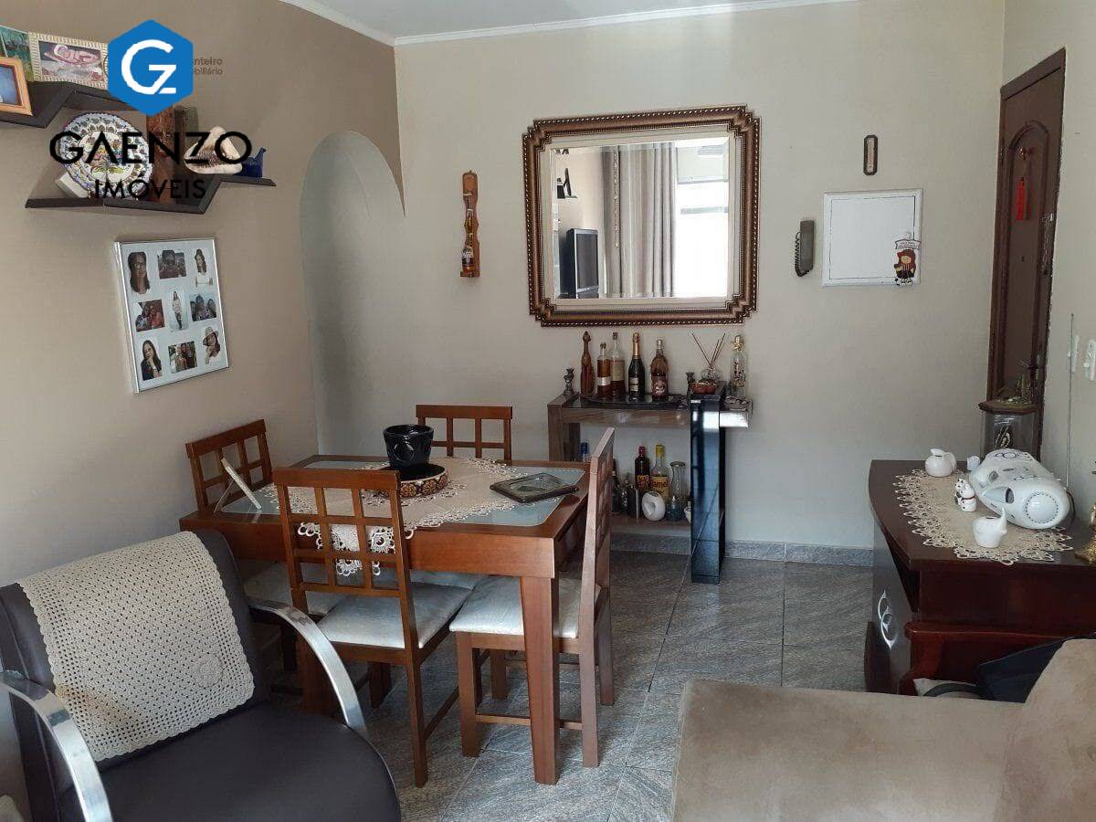 Apartamento à venda com 2 quartos, 69m² - Foto 32