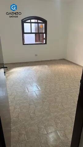 Casa para alugar com 3 quartos, 200m² - Foto 17