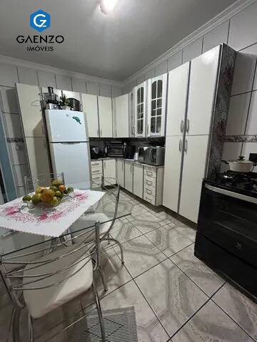 Sobrado à venda com 3 quartos, 150m² - Foto 4