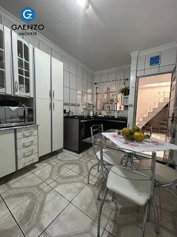 Sobrado à venda com 3 quartos, 150m² - Foto 10