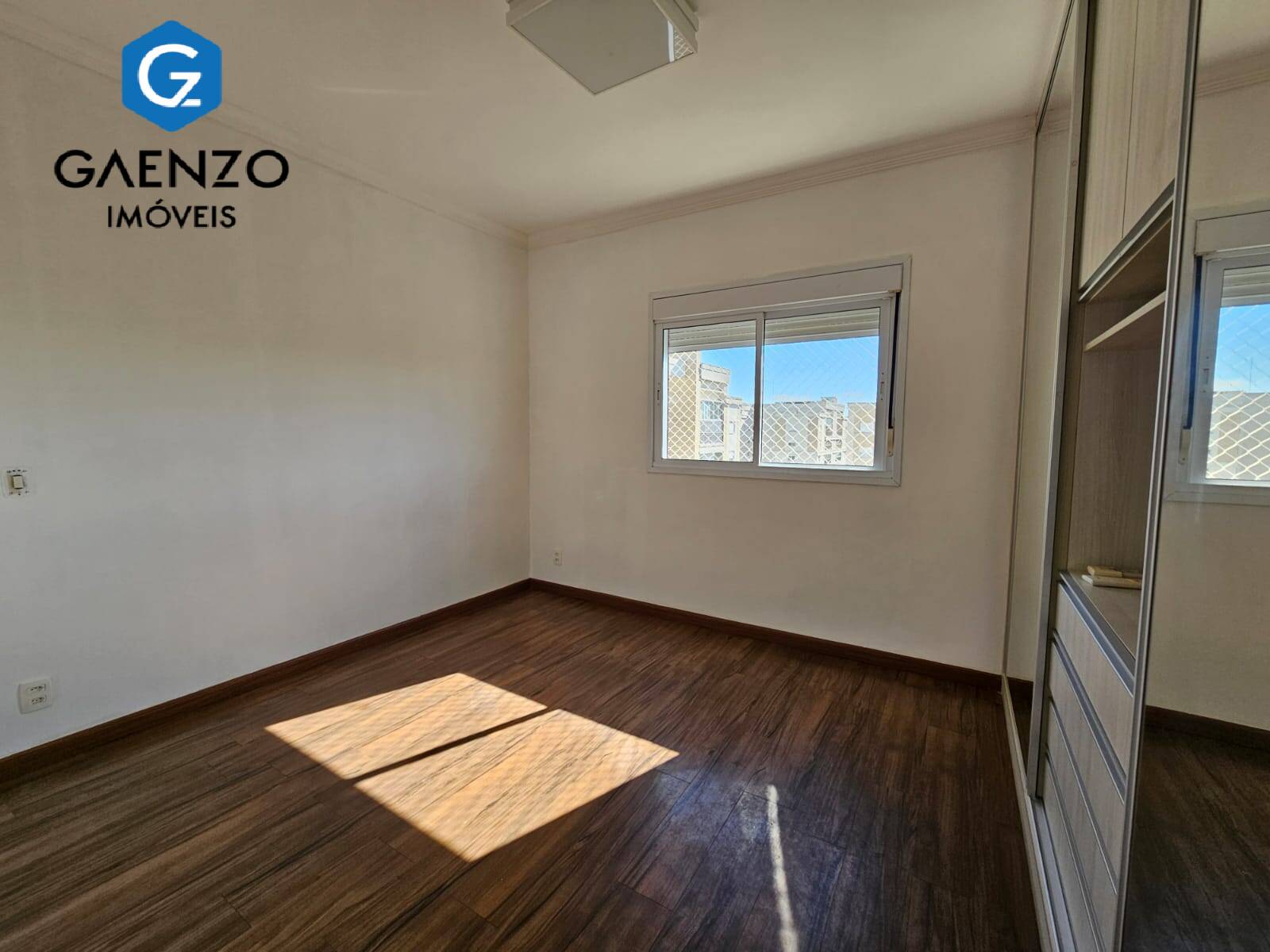 Apartamento à venda com 3 quartos, 110m² - Foto 12