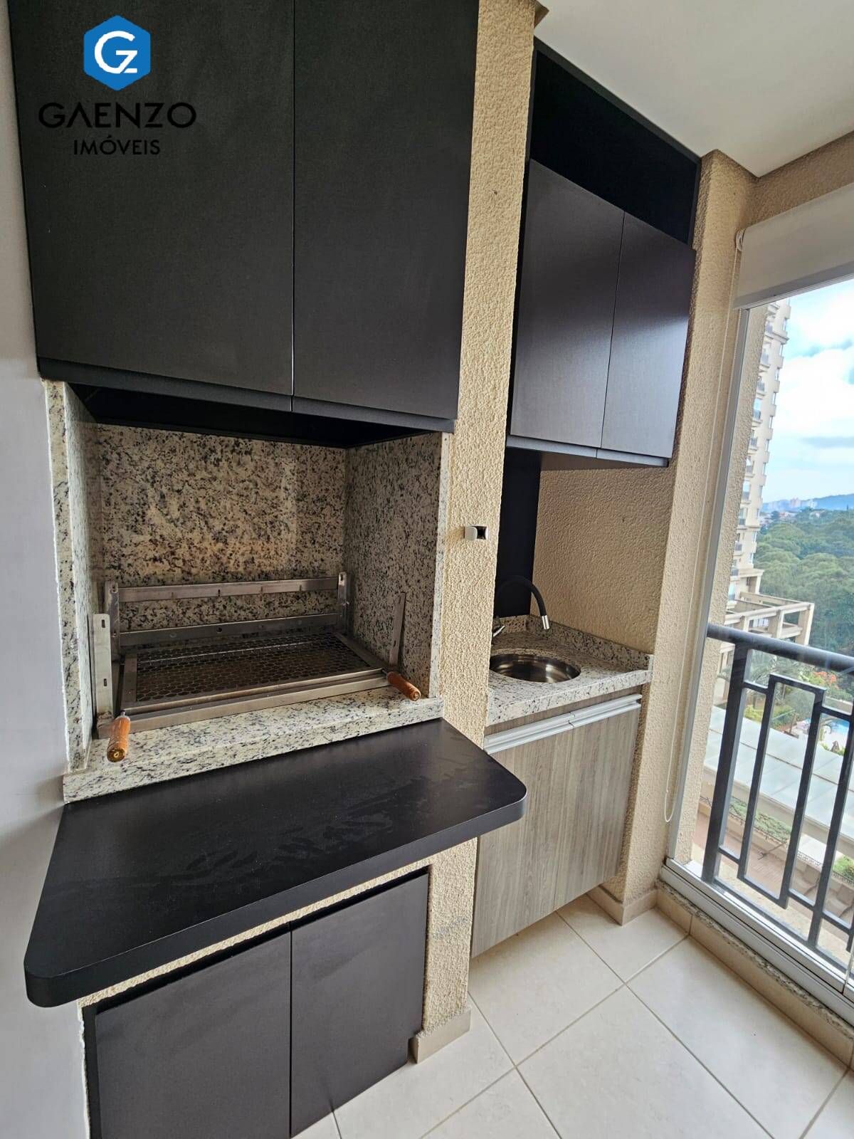 Apartamento à venda com 3 quartos, 107m² - Foto 9