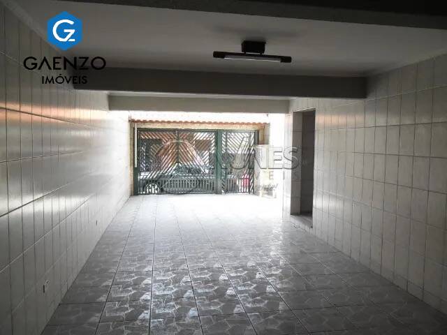 Sobrado à venda com 3 quartos, 221m² - Foto 2