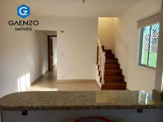 Sobrado à venda com 2 quartos, 218m² - Foto 3