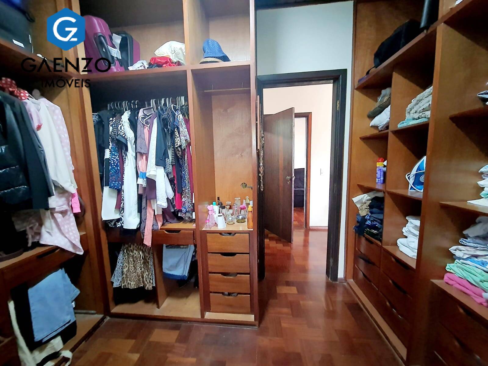 Apartamento à venda com 5 quartos, 550m² - Foto 29