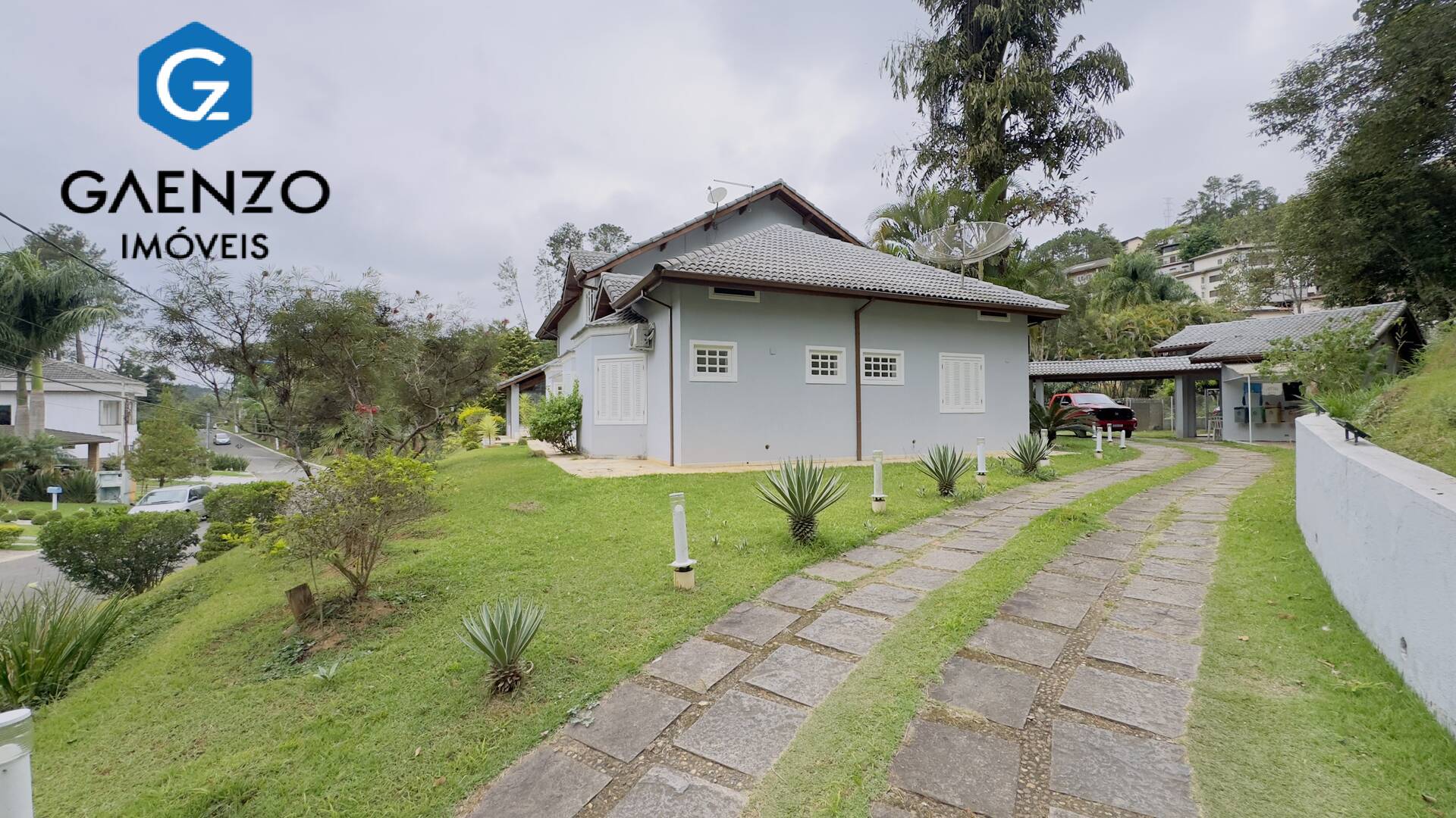 Casa de Condomínio à venda com 5 quartos, 400m² - Foto 47