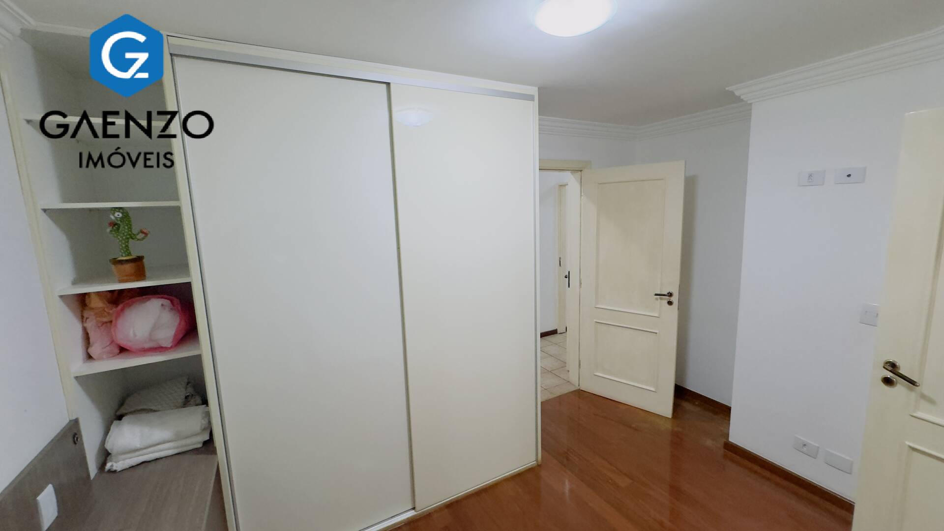 Casa de Condomínio à venda com 5 quartos, 400m² - Foto 53