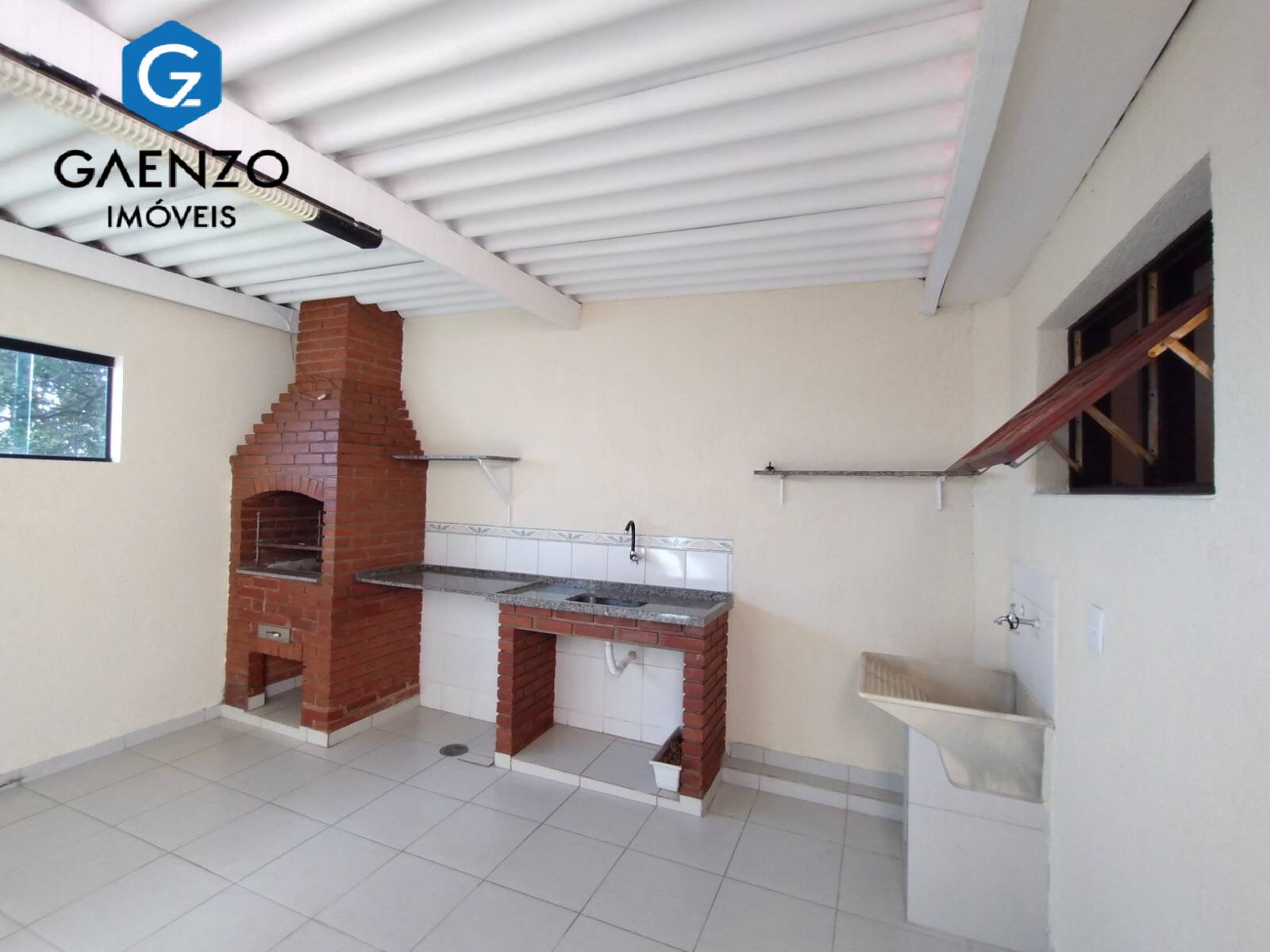 Casa à venda com 3 quartos, 110m² - Foto 12