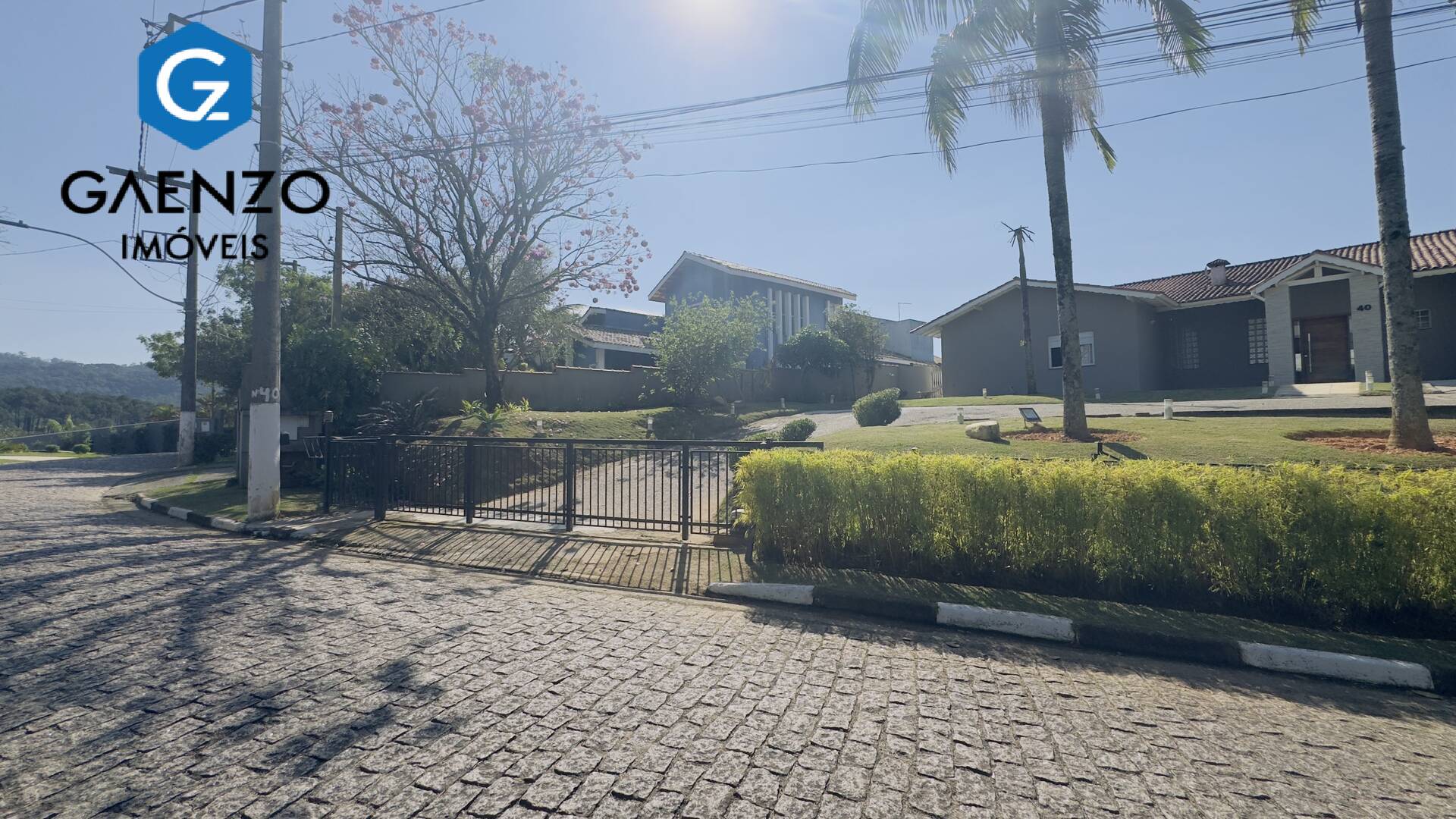 Casa de Condomínio à venda com 4 quartos, 500m² - Foto 46