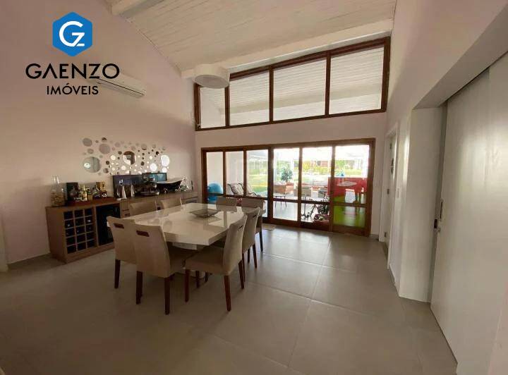 Casa de Condomínio à venda com 4 quartos, 500m² - Foto 3