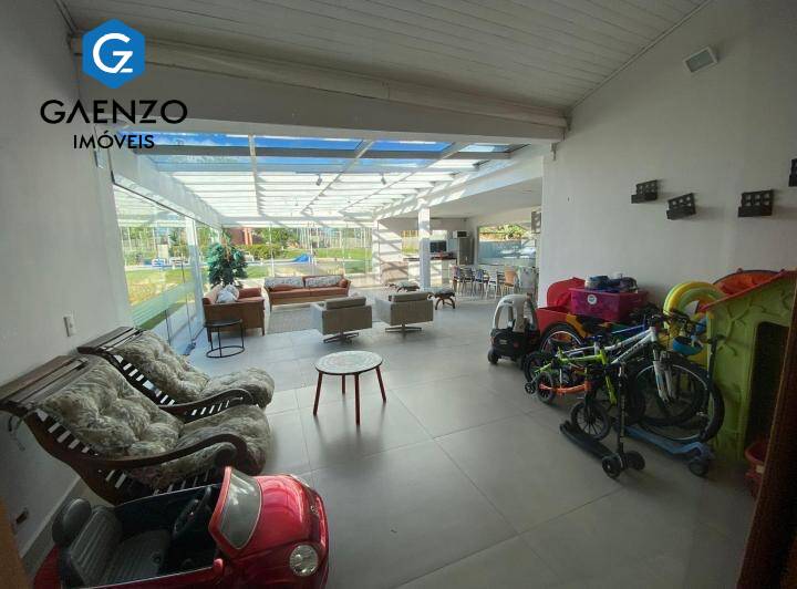 Casa de Condomínio à venda com 4 quartos, 500m² - Foto 18