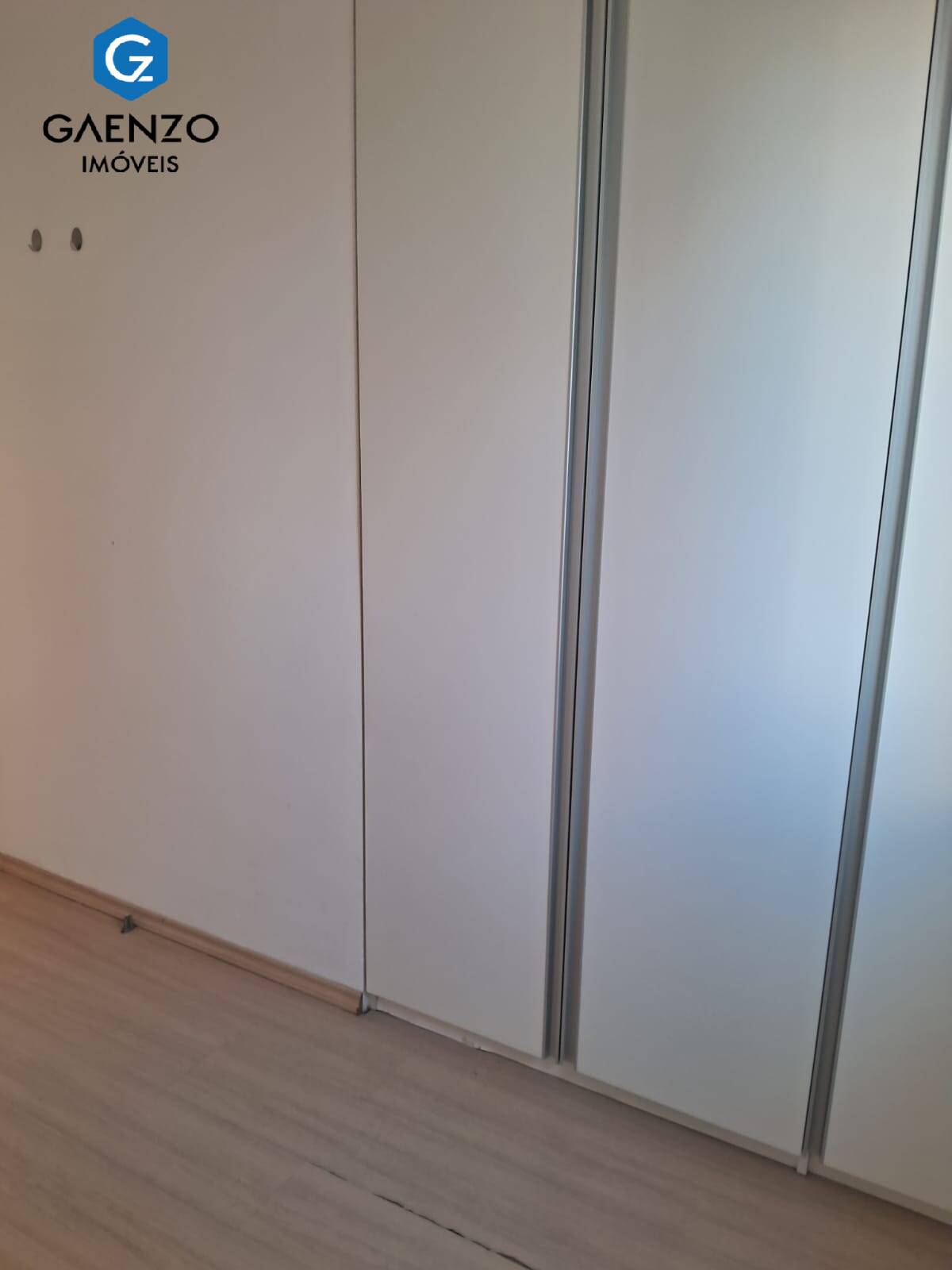 Apartamento à venda com 3 quartos, 65m² - Foto 4