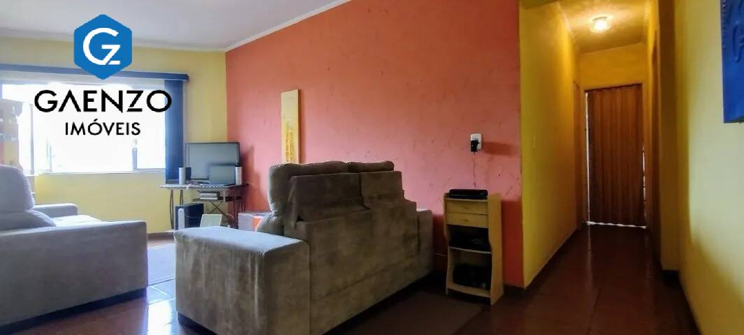 Apartamento à venda com 2 quartos, 75m² - Foto 4