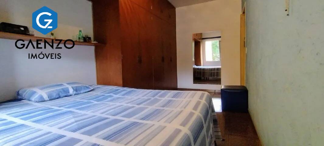 Apartamento à venda com 2 quartos, 75m² - Foto 9