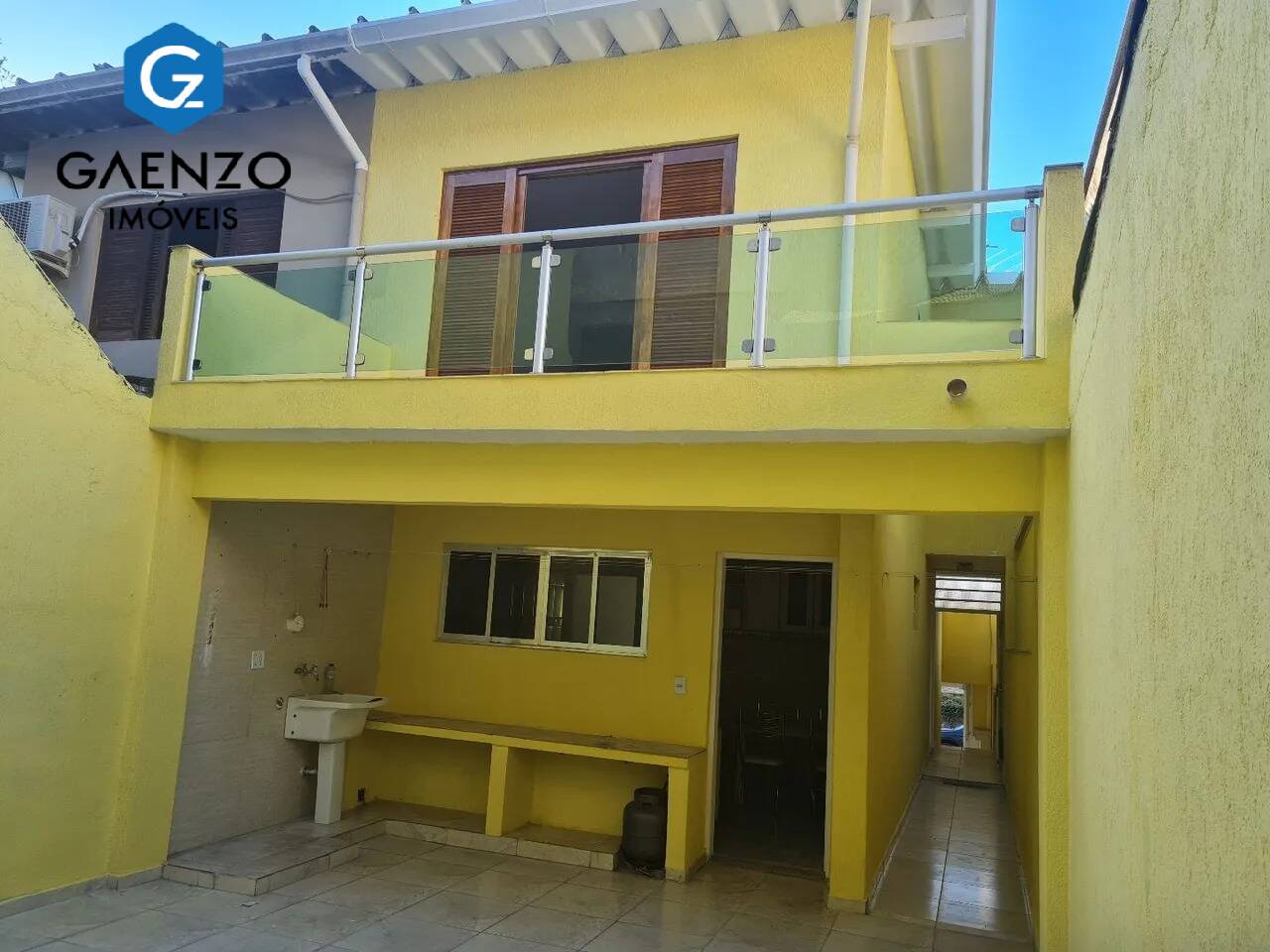 Sobrado à venda com 3 quartos, 250m² - Foto 4