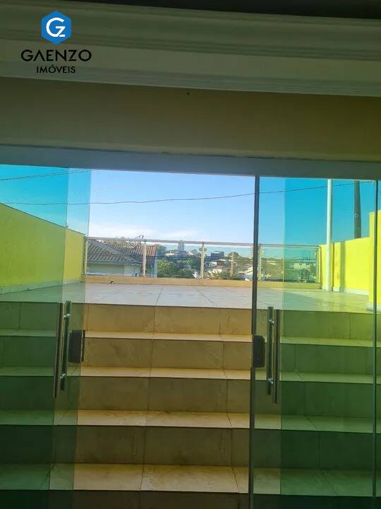 Sobrado à venda com 3 quartos, 250m² - Foto 3