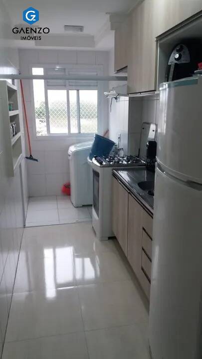 Apartamento à venda com 2 quartos, 50m² - Foto 12