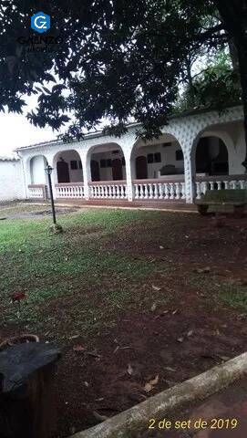 Casa à venda e aluguel com 5 quartos, 500m² - Foto 4