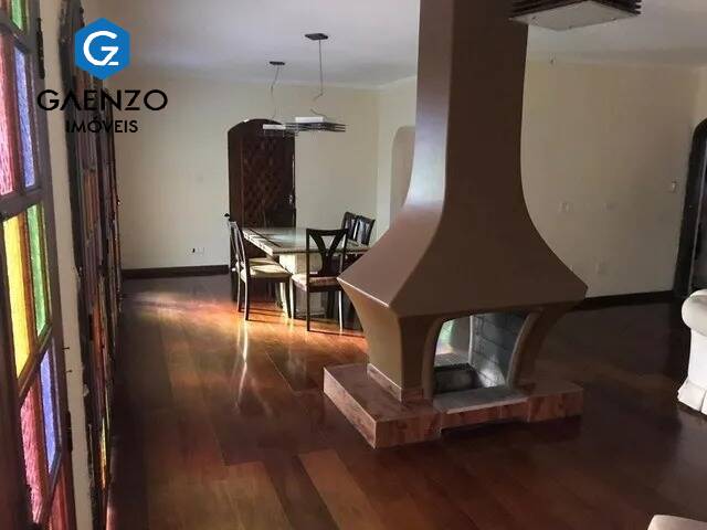 Casa à venda e aluguel com 5 quartos, 500m² - Foto 7