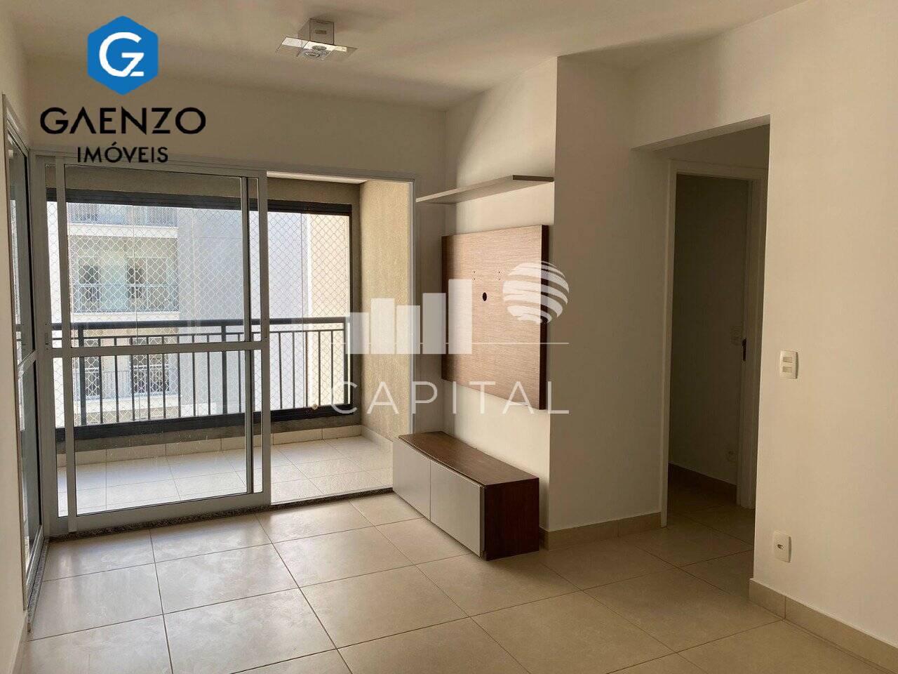 Apartamento para alugar com 2 quartos, 64m² - Foto 13