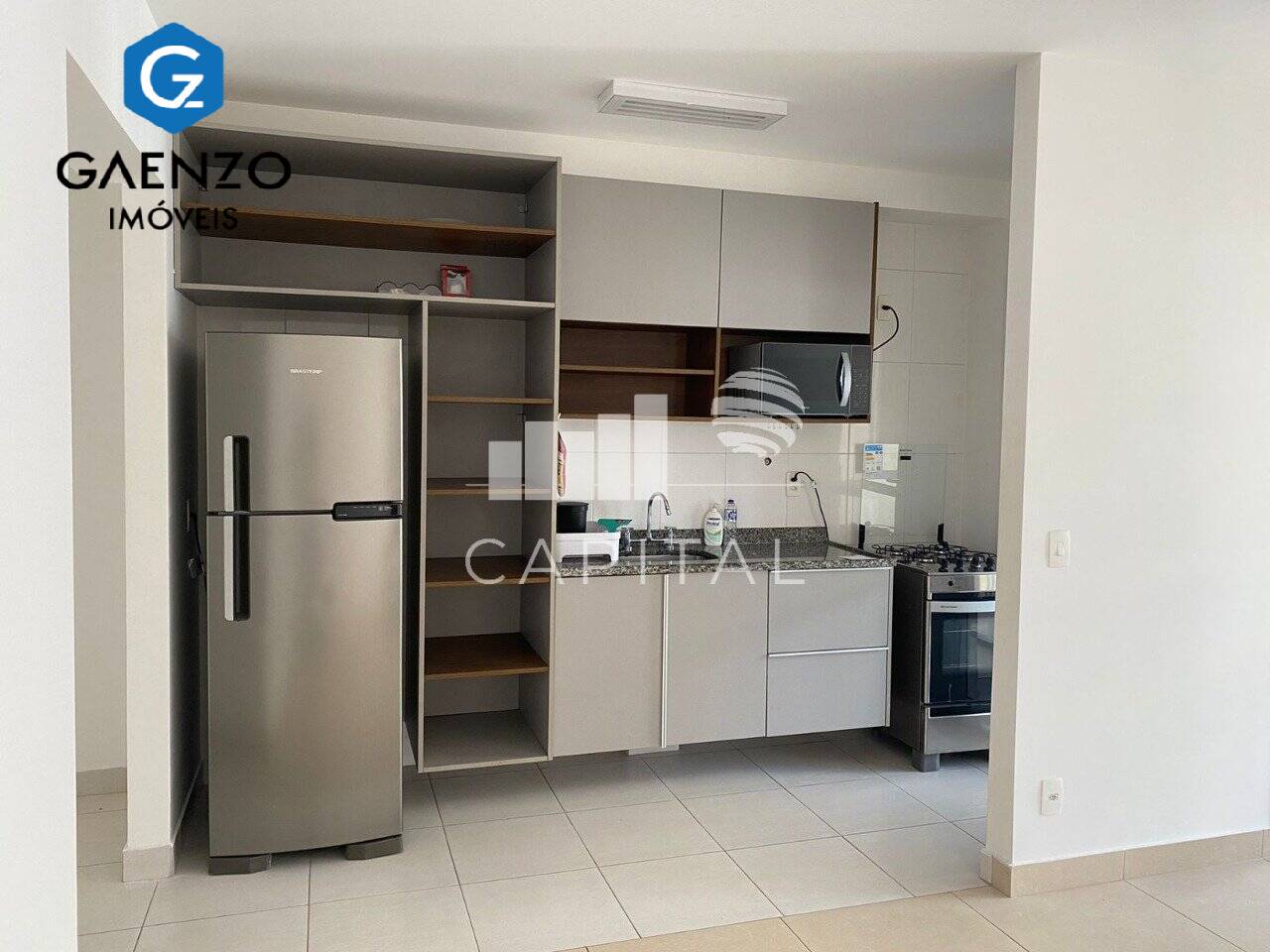 Apartamento para alugar com 2 quartos, 64m² - Foto 15