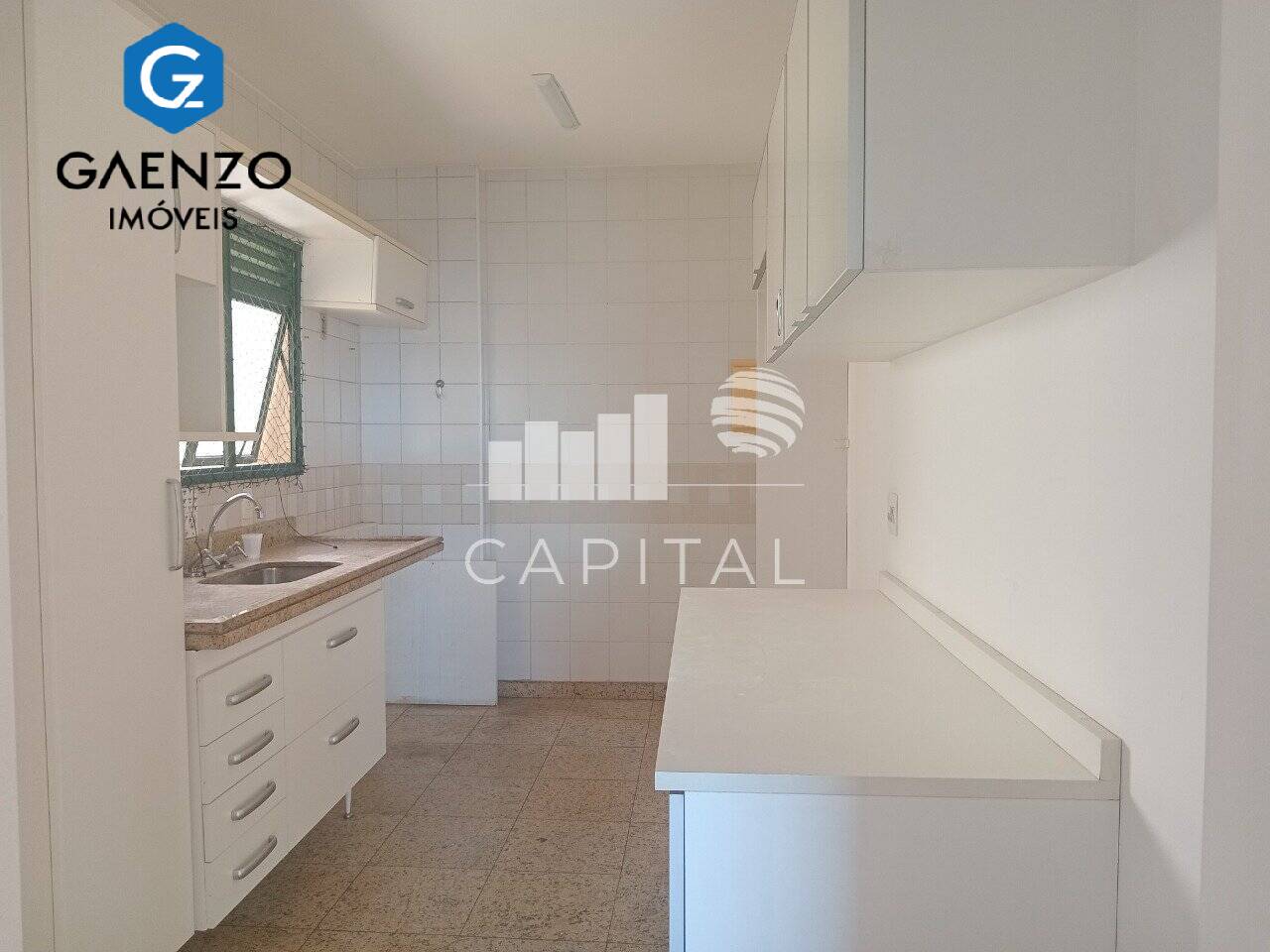 Apartamento para alugar com 3 quartos, 94m² - Foto 4