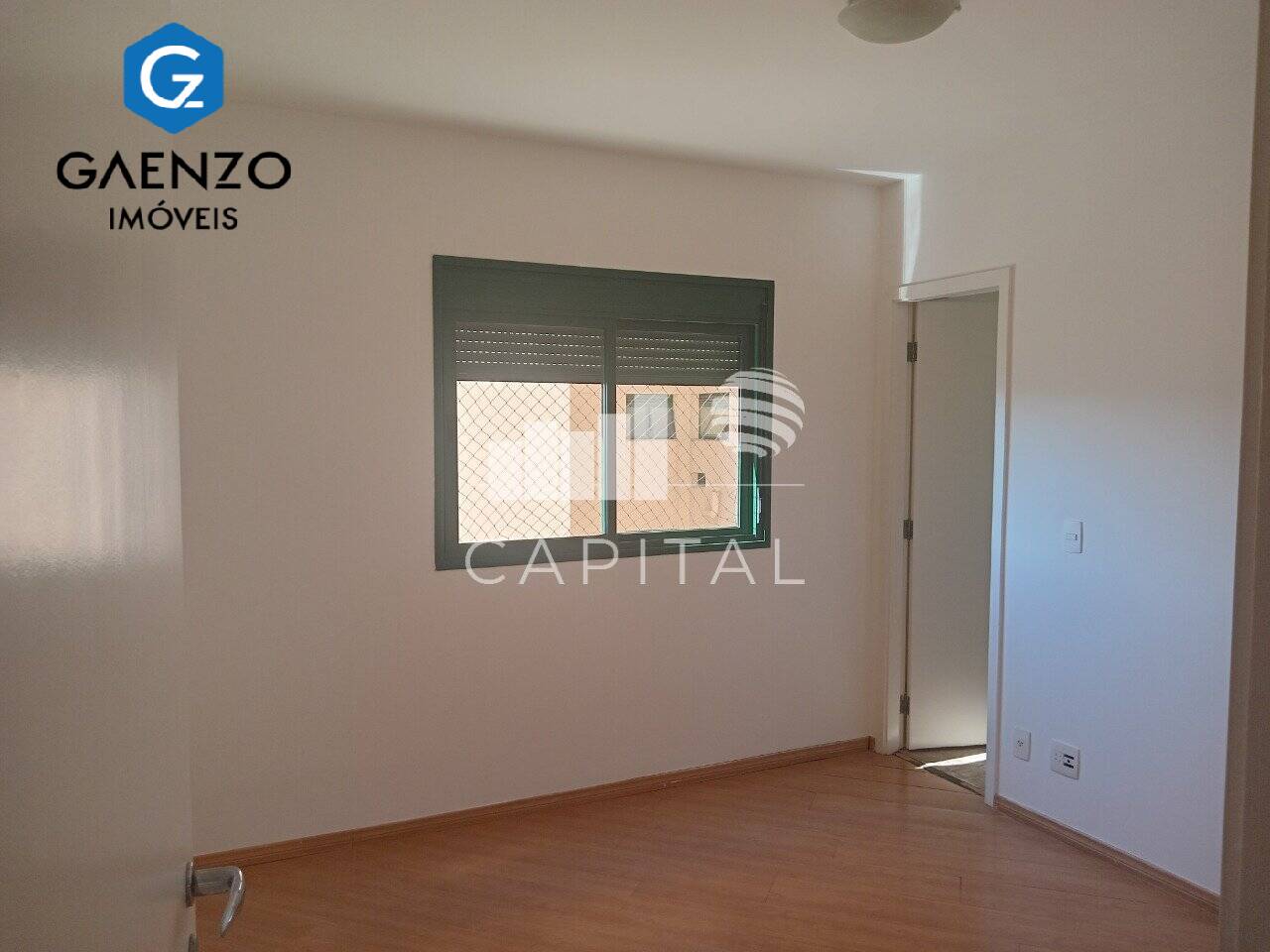 Apartamento para alugar com 3 quartos, 94m² - Foto 12