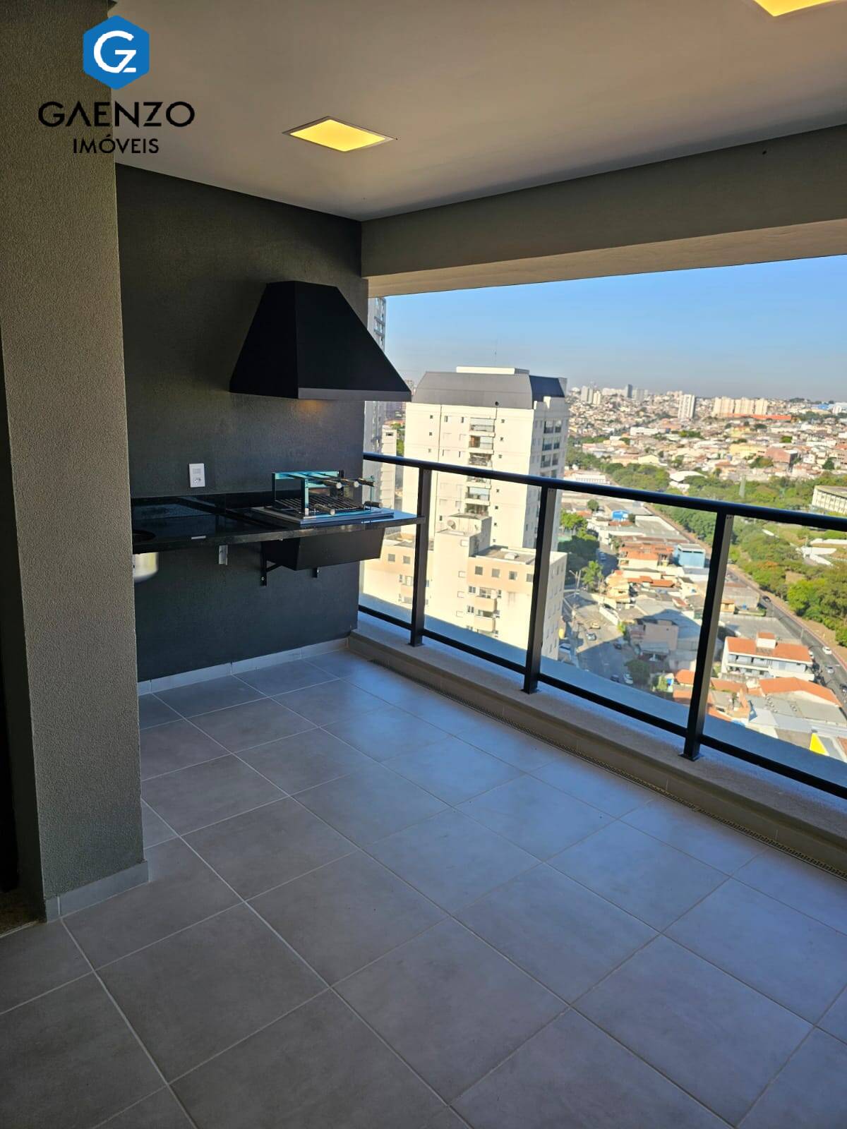 Apartamento à venda com 3 quartos, 93m² - Foto 1