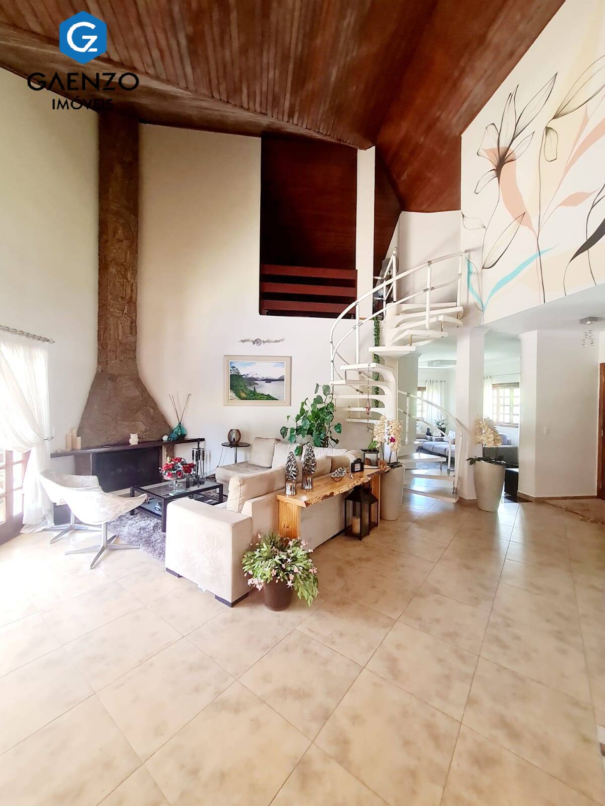 Casa à venda com 3 quartos, 323m² - Foto 11