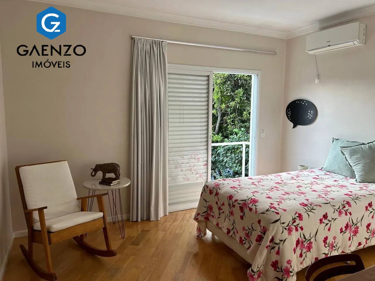 Casa de Condomínio à venda com 4 quartos, 278m² - Foto 5