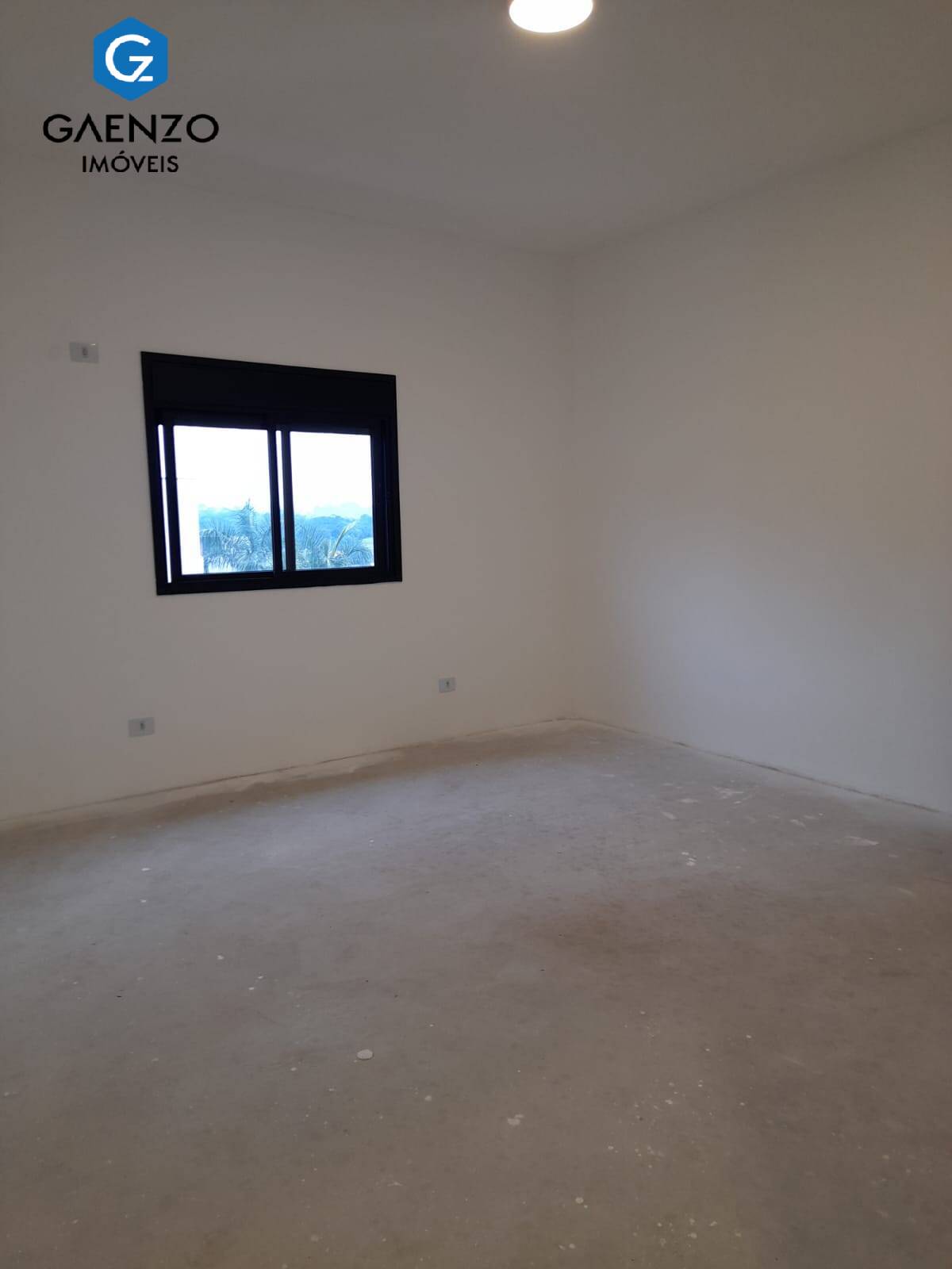 Casa à venda com 3 quartos, 255m² - Foto 9