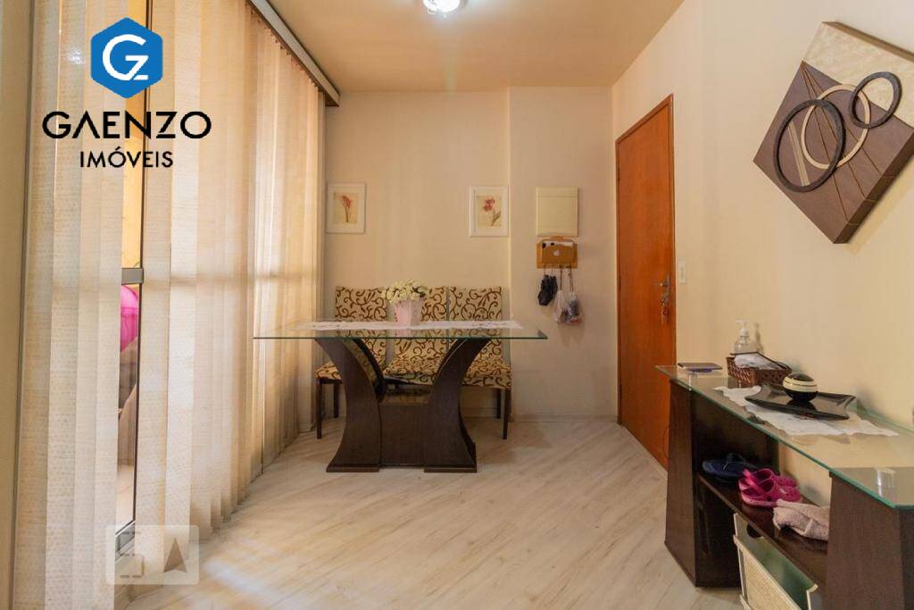 Apartamento à venda com 2 quartos, 65m² - Foto 9