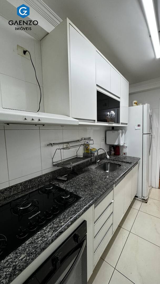 Apartamento à venda com 3 quartos, 75m² - Foto 5