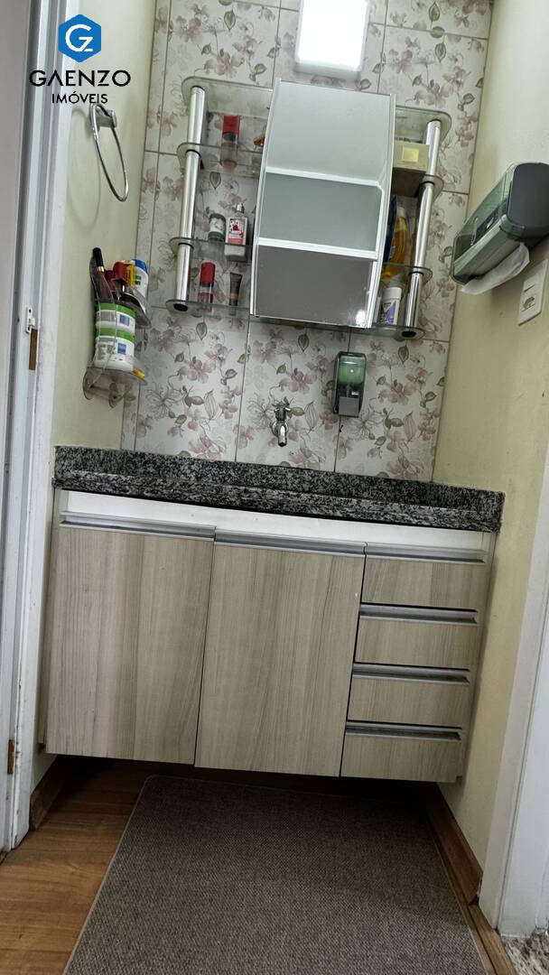 Apartamento à venda com 3 quartos, 75m² - Foto 12